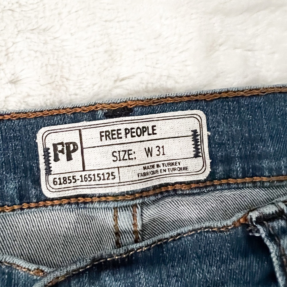 FREE PEOPLE Reagan Button Front Distressed Jeans - Picture 7 of 13